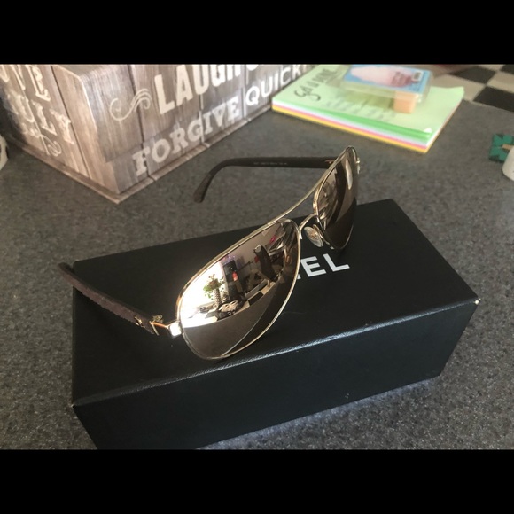 Chanel sunglasses , never worn!